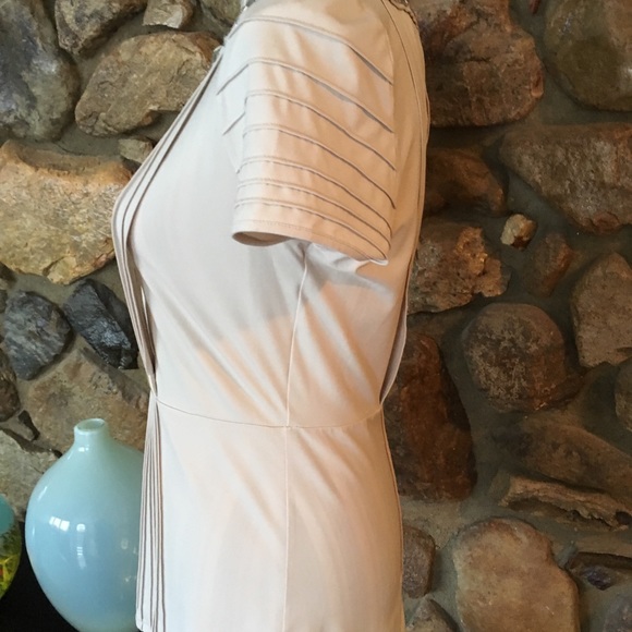 BcbgMaxAzria - Picture 4 of 6